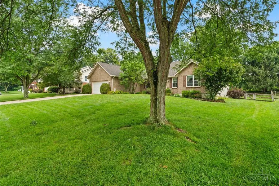 9886 Stonebridge Drive, Symmes Township, OH 45140 - #3