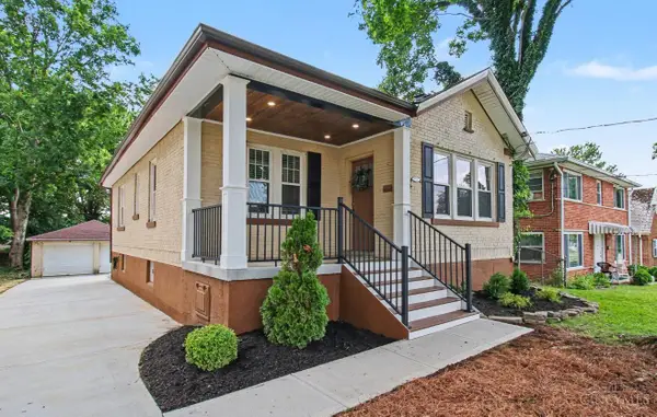 6838 Sampson Lane, Silverton, OH 45236