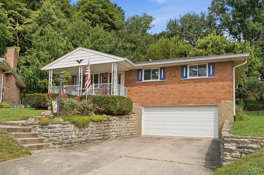 296 Beechridge Drive, Springfield, OH 45216 - #2