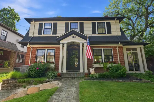 1112 Mclaughlin Place, Cincinnati, OH 45226