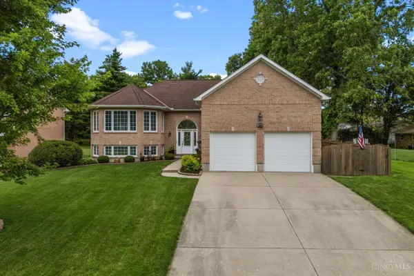 406 Lawndale Court, Lebanon, OH 45036