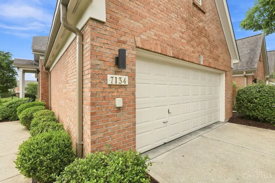 7134 White Oak Court, Mason, OH 45040 - #3