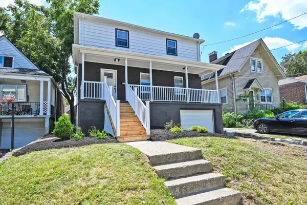 2529 Bremont Avenue, Golf Manor, OH 45237