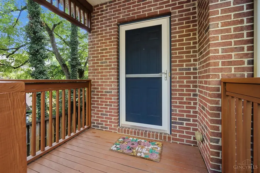 2552 Cleinview Avenue, Cincinnati, OH 45206 - #2