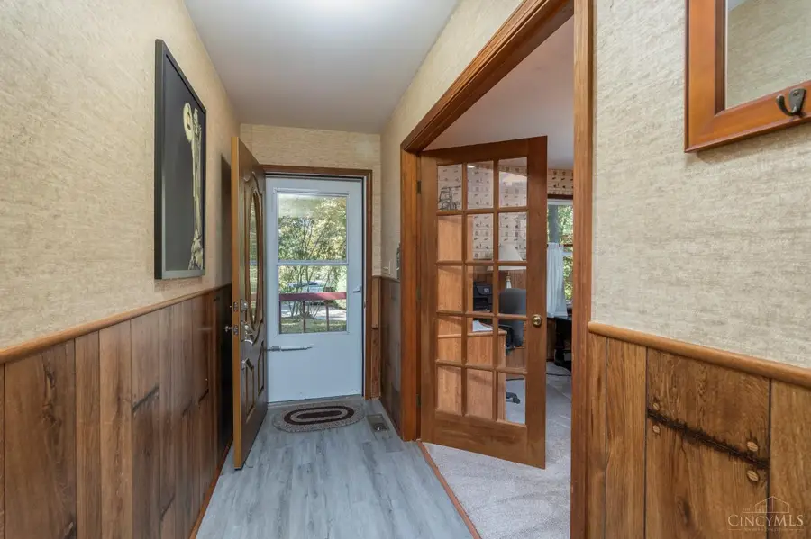 5804 Fishermans Wharf Road, Hillsboro, OH 45133 - #3