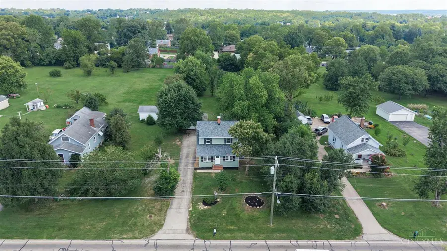 692 W Kemper Road, Springdale, OH 45246 - #2