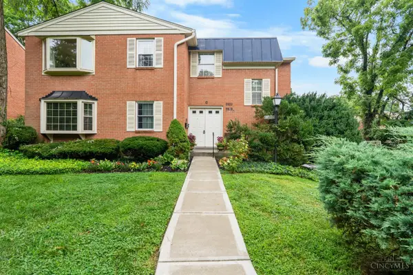 1810 Belle Meade Court, Cincinnati, OH 45230