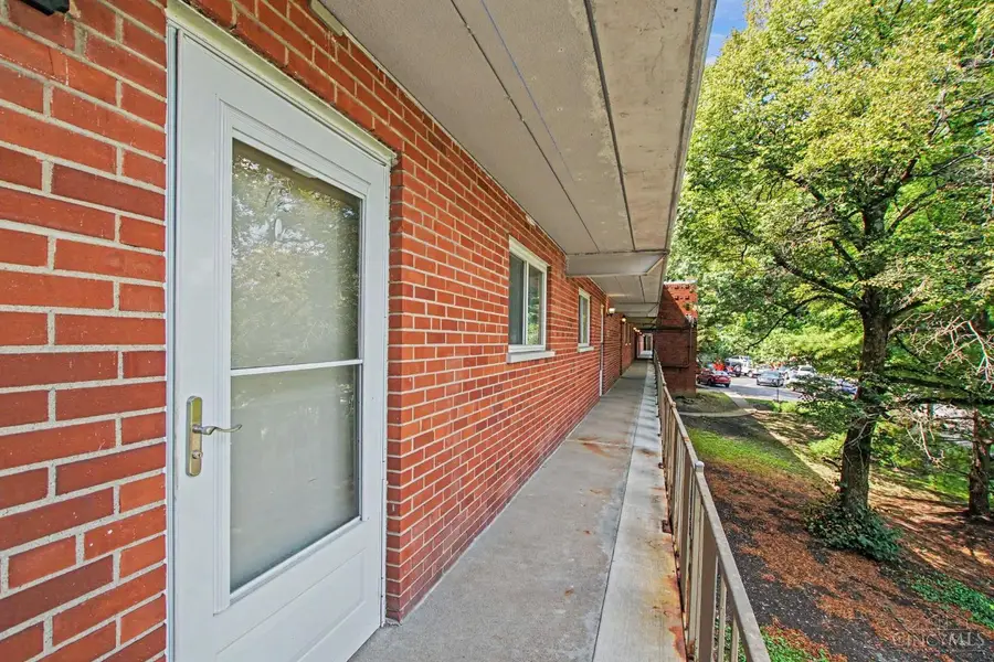 2701 Lehman Road #A12, Cincinnati, OH 45204 - #3