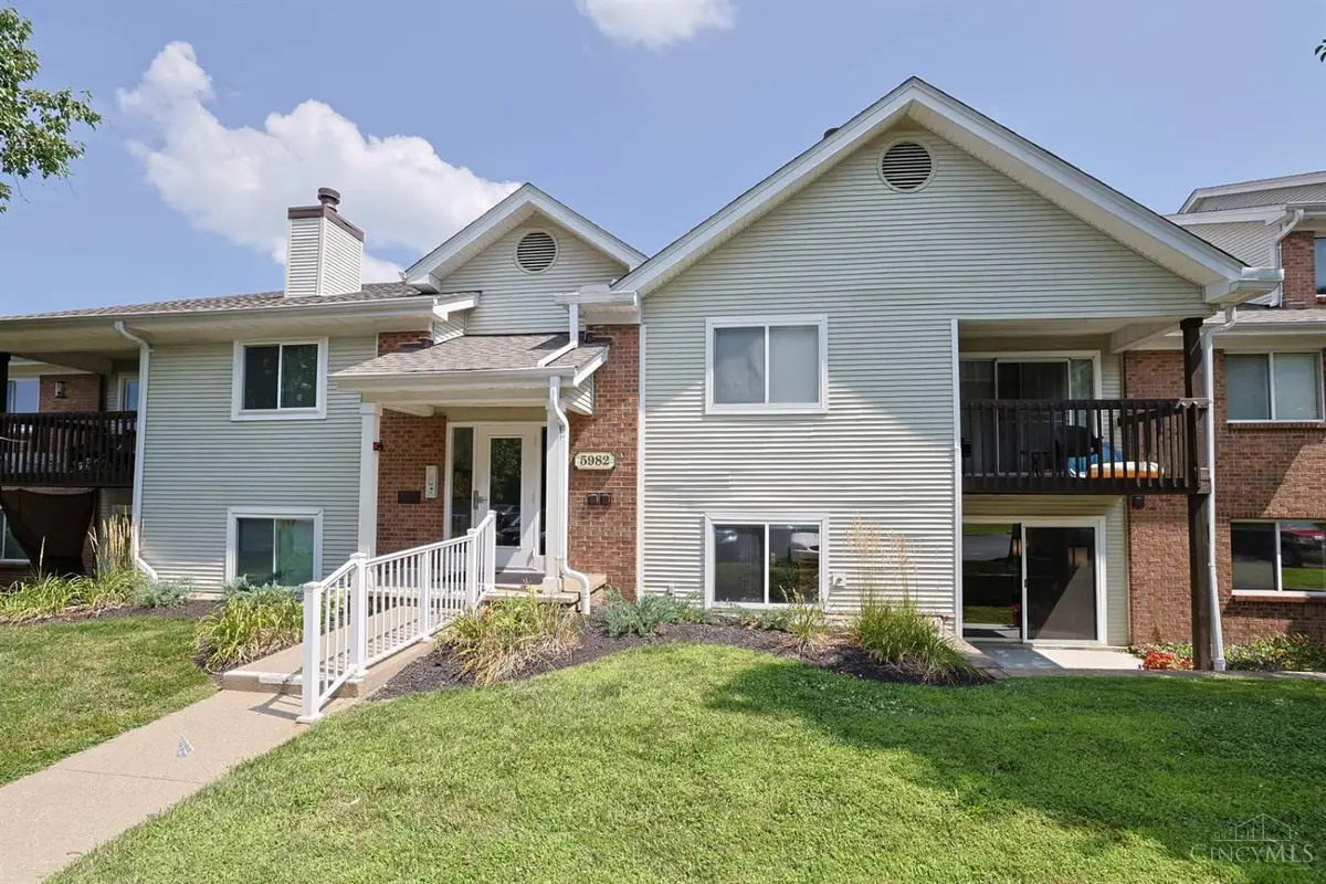 5982 Meadowcreek Drive #3, Mulberry, OH 45150 - #1