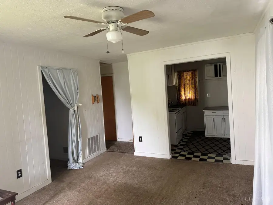 335 Hudson Avenue, Hamilton, OH 45011 - #2