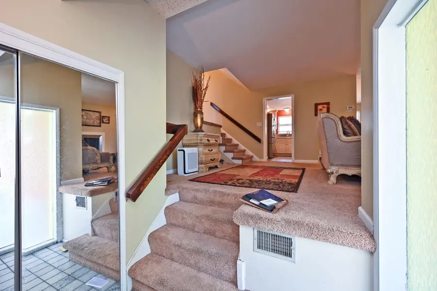 2883 West Tower. Avenue, Cincinnati, OH 45238 - #3