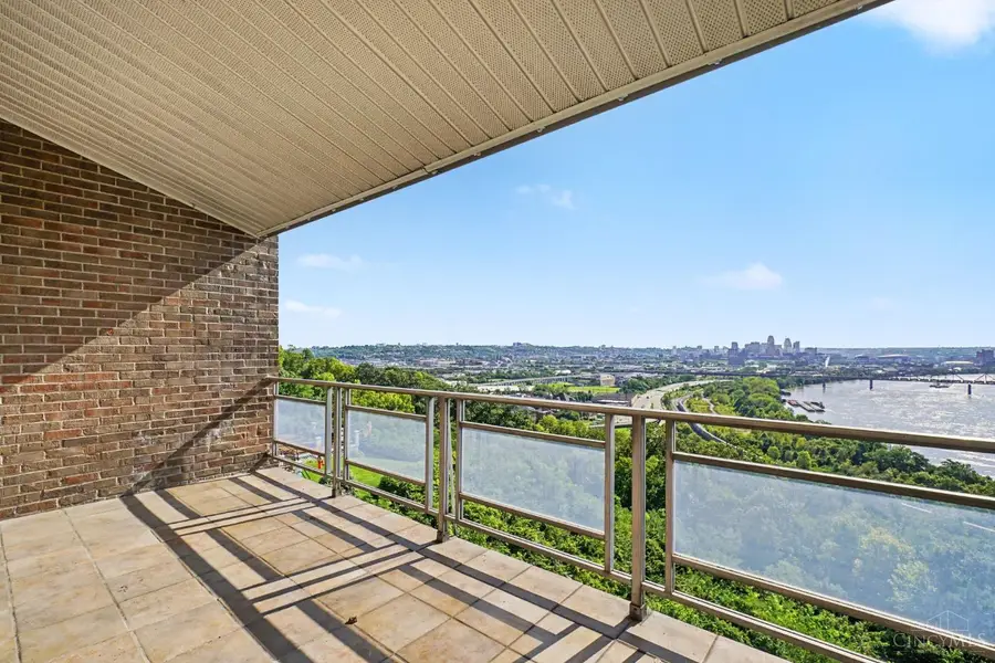 500 Mt Hope #404, Cincinnati, OH 45204 - #2