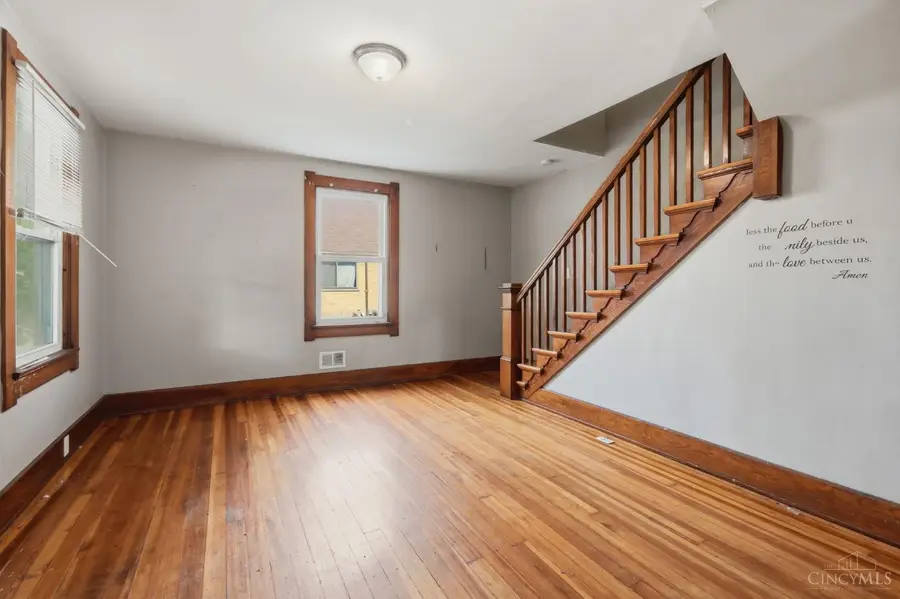 1530 Kinney Avenue, Mount Healthy, OH 45231 - #2