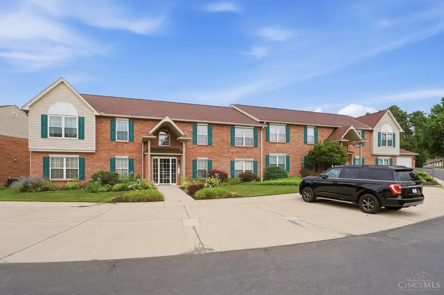 8771 Carrousel Park Circle #152, Colerain, OH 45251 - #2