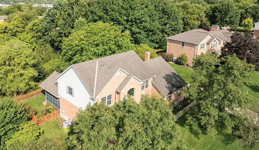 121 Livingston Drive, Hamilton, OH 45013 - #2