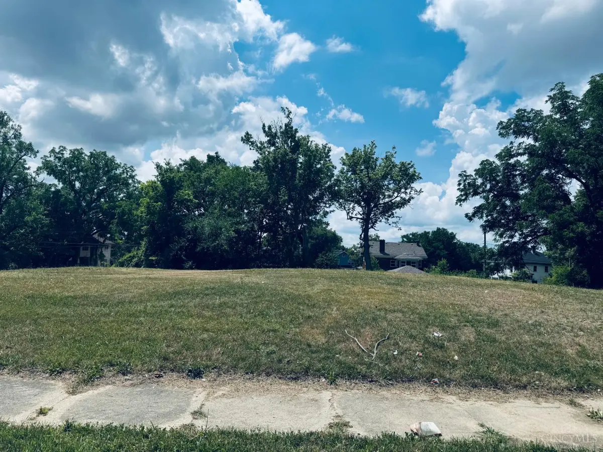818 Lexington Avenue, Dayton, OH 45402 - #1