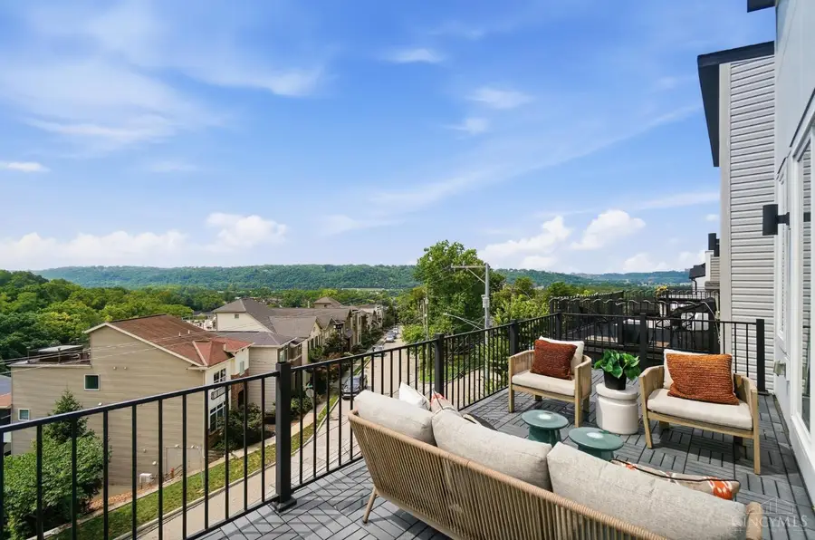 3584 Handman Avenue, Cincinnati, OH 45226 - #2