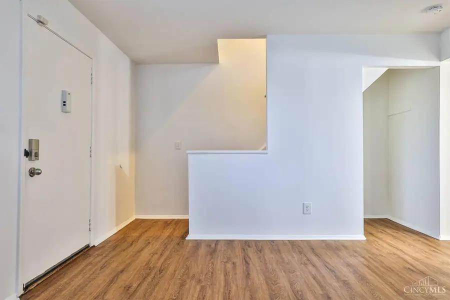 1556 Meredith Drive #1, Cincinnati, OH 45231 - #3