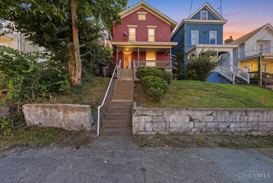 2320 Victor Street, Cincinnati, OH 45219 - #2