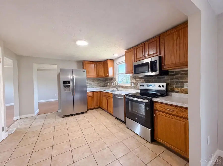 2838 Saturn Drive, Fairfield, OH 45014 - #2
