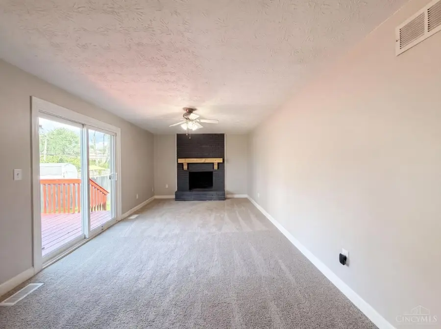 2838 Saturn Drive, Fairfield, OH 45014 - #3