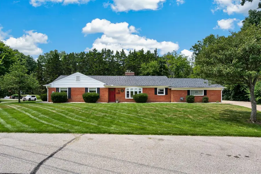 1028 Newcastle Drive, Pleasant Hills, OH 45231 - #2