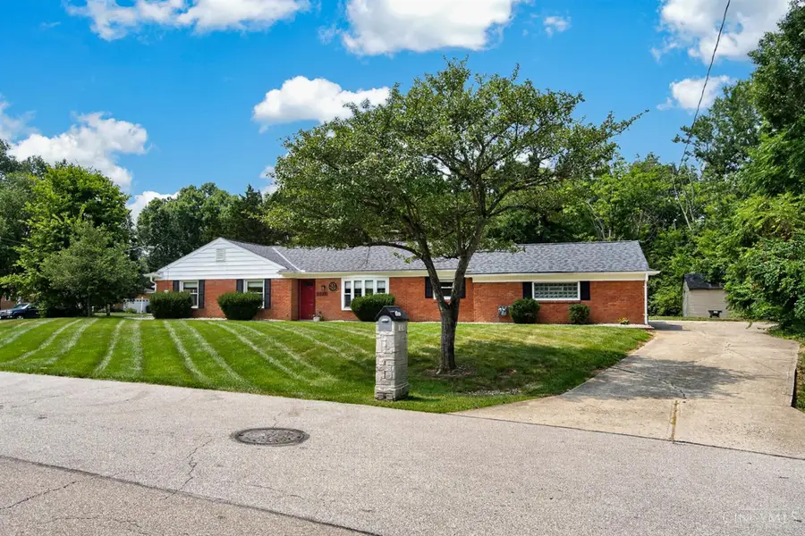 1028 Newcastle Drive, Pleasant Hills, OH 45231 - #3