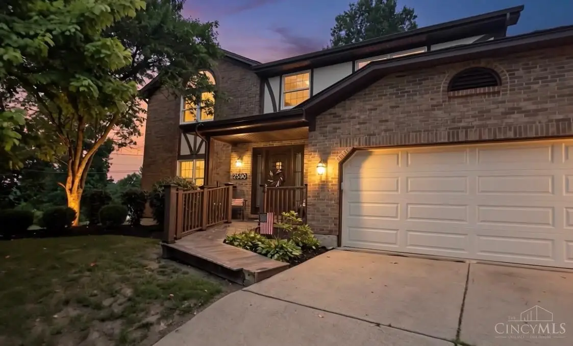 2590 Westbourne Drive, Cincinnati, OH 45248 - #1