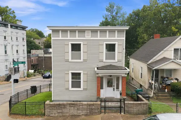2560 Hackberry Street, Cincinnati, OH 45206
