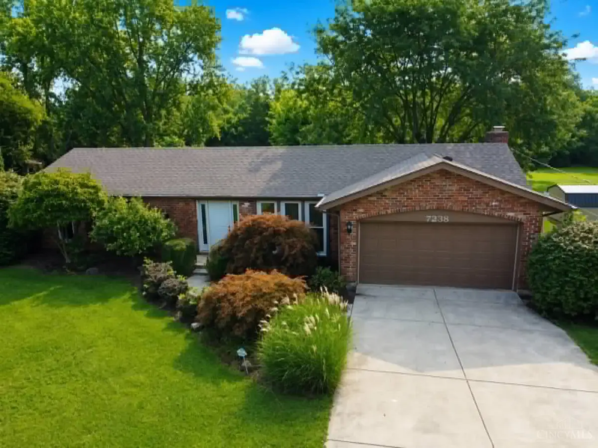 7238 Elk Creek Road, Middletown, OH 45042 - #1