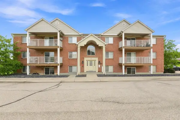 3383 Emerald Lakes Drive #2D, Green Twp, OH 45211