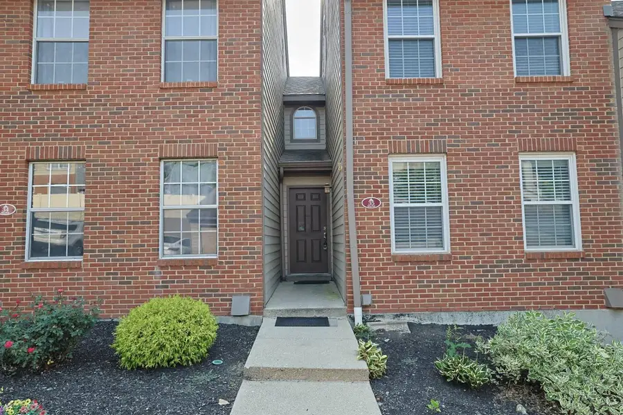 10555 Montgomery Road #35, Montgomery, OH 45242 - #2