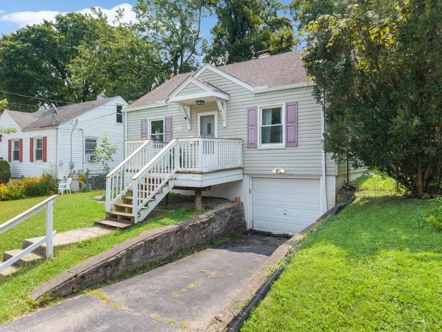 1742 Ashbrook Drive, Cincinnati, OH 45238 - #3