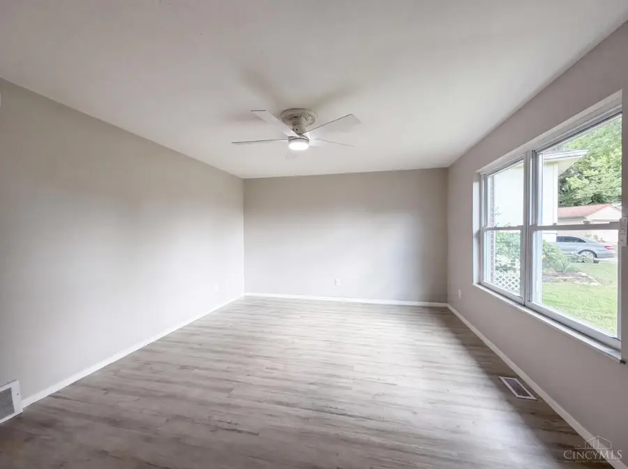12157 Hitchcock Drive, Forest Park, OH 45240 - #3