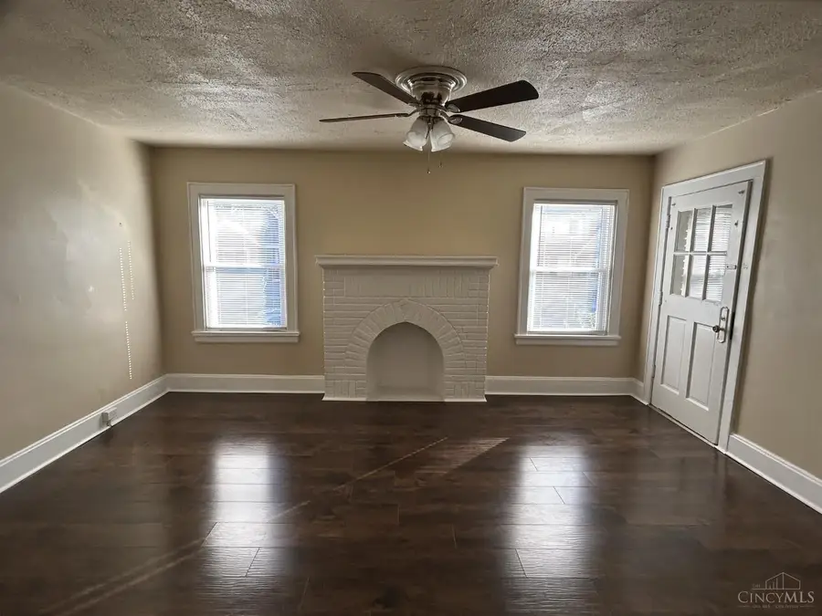 1802 Lawn Avenue, Cincinnati, OH 45237 - #3