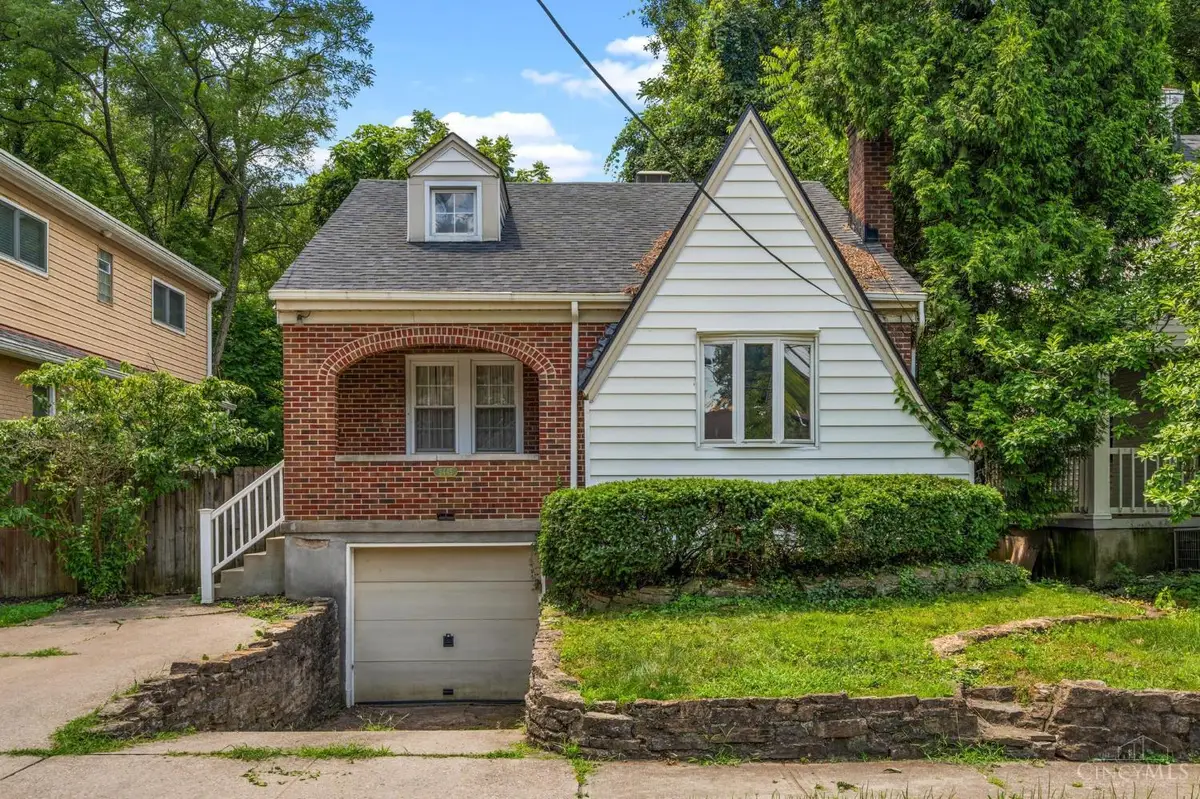 3445 Oak View, Cincinnati, OH 45209 - #1