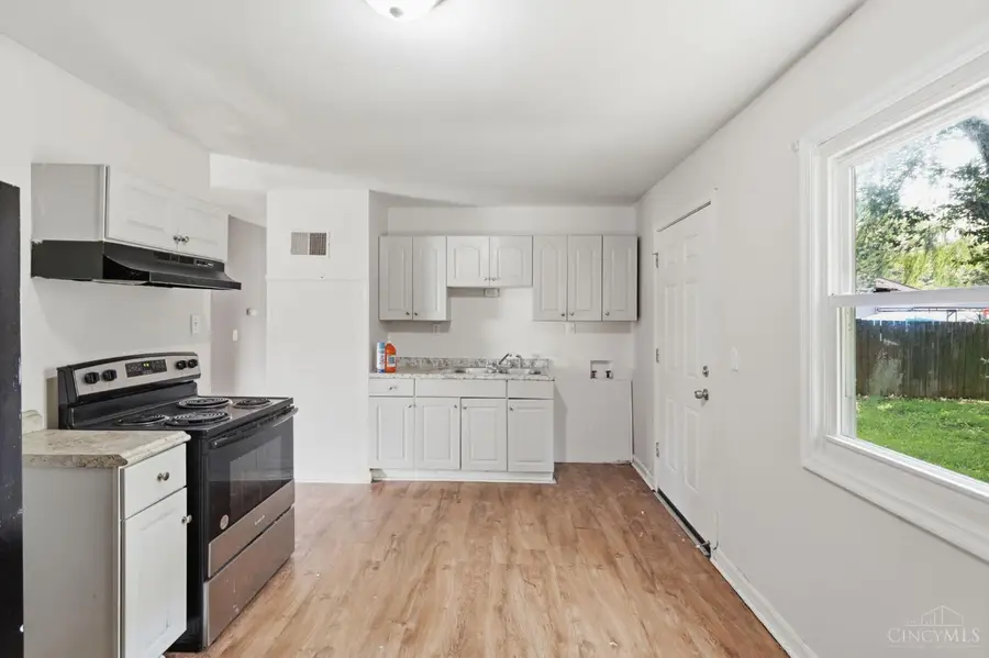 3283 Ainsworth Drive, Northbrook, OH 45251 - #3