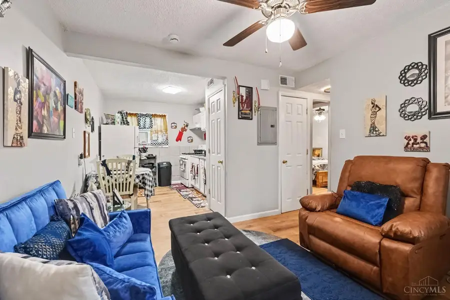 3631 Washington Avenue, Cincinnati, OH 45229 - #3