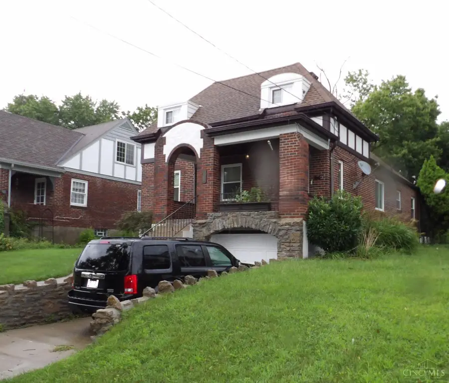 720 Clanora Drive, Cincinnati, OH 45205 - #2