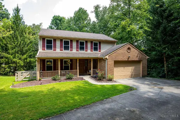 2352 Neeb Road, Cincinnati, OH 45233