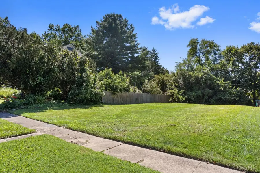 6505 Roe Street, Cincinnati, OH 45227 - #3
