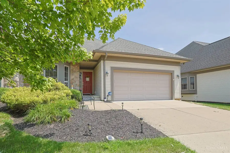 1704 Harmon Drive, Wyoming, OH 45215 - #2