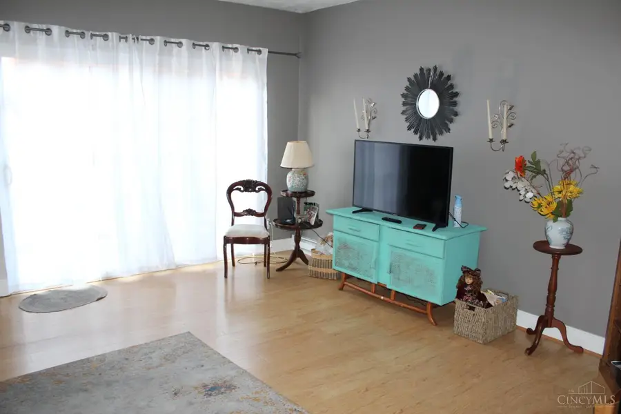 4515 Shawnray, Middletown, OH 45044 - #3
