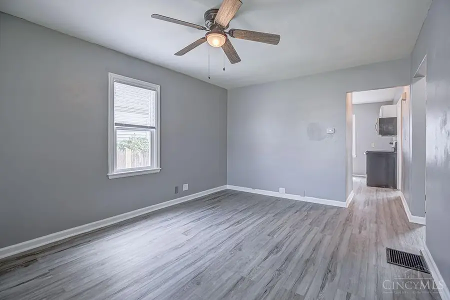 1081 Weller Avenue, Hamilton, OH 45015 - #3