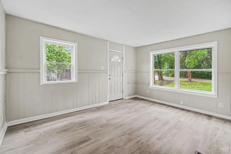 639 Mckinley Avenue, Hamilton, OH 45013 - #3