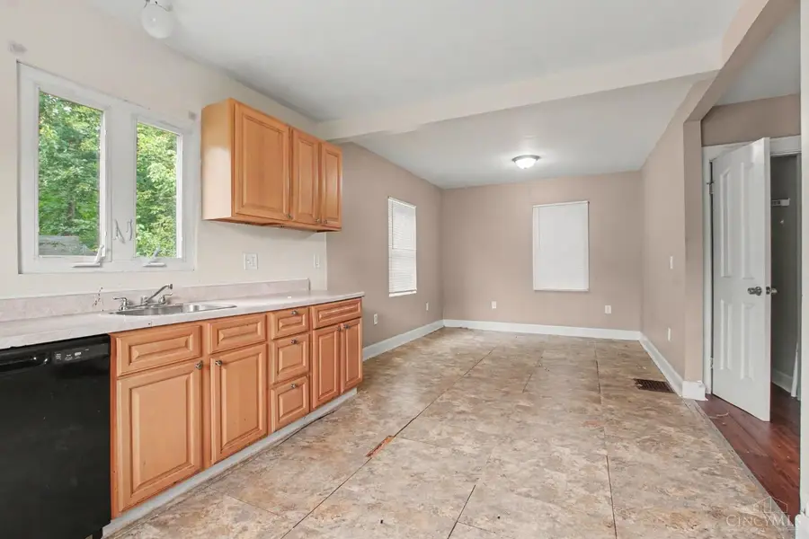 6801 Betts Avenue, North College Hill, OH 45239 - #3