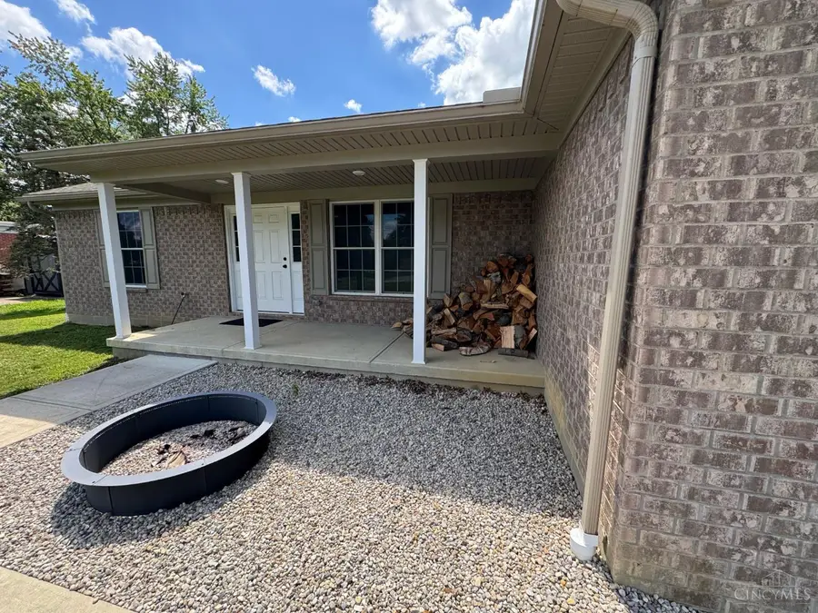 452 Kleist Drive, Lake Lorelei, OH 45118 - #3