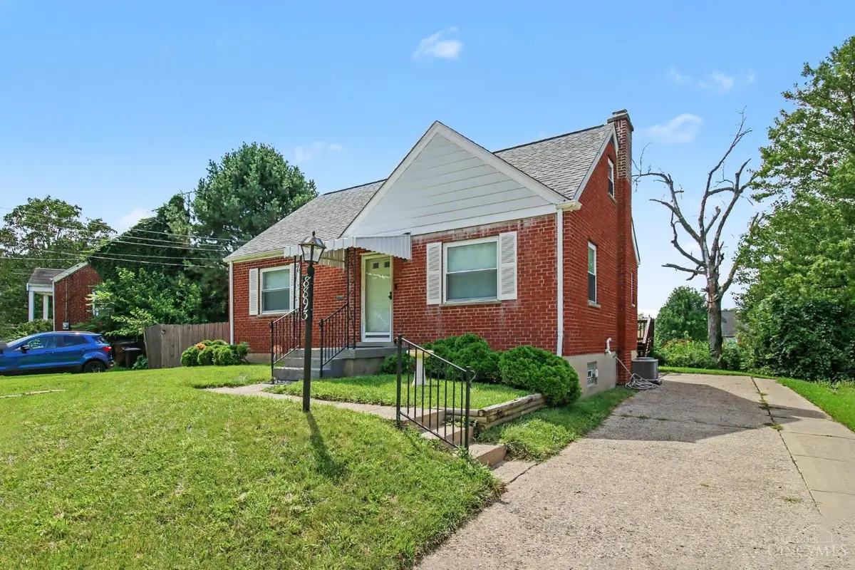 8893 Monsanto Drive, Finneytown, OH 45231 - #1