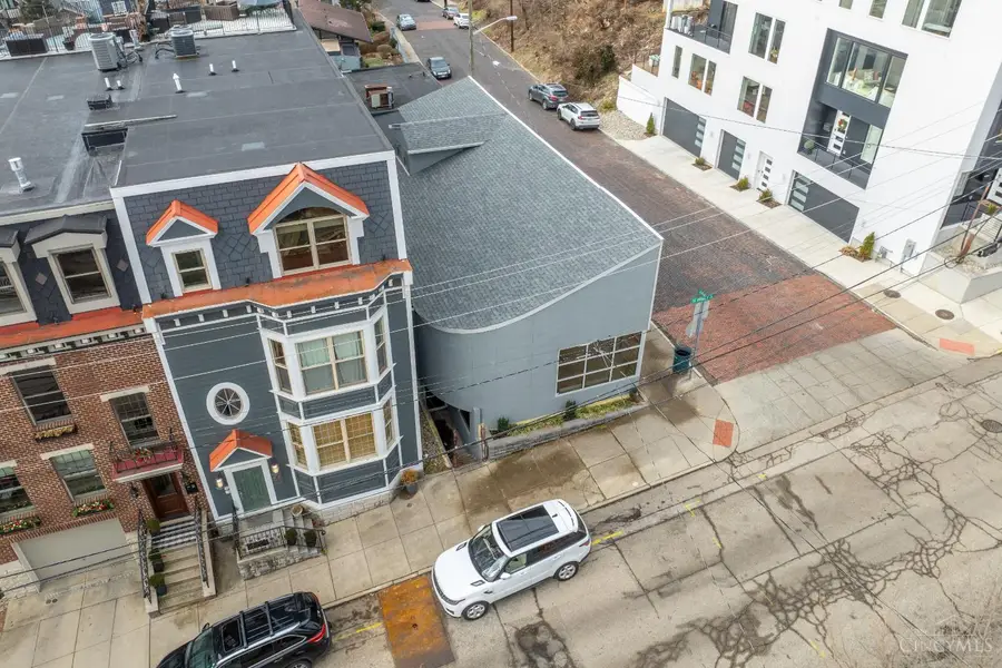 1033 St Gregory Street, Cincinnati, OH 45202 - #3