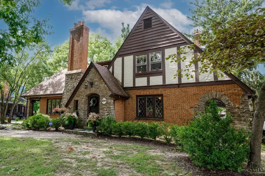 6093 Belmont Avenue, Cincinnati, OH 45224 - #2